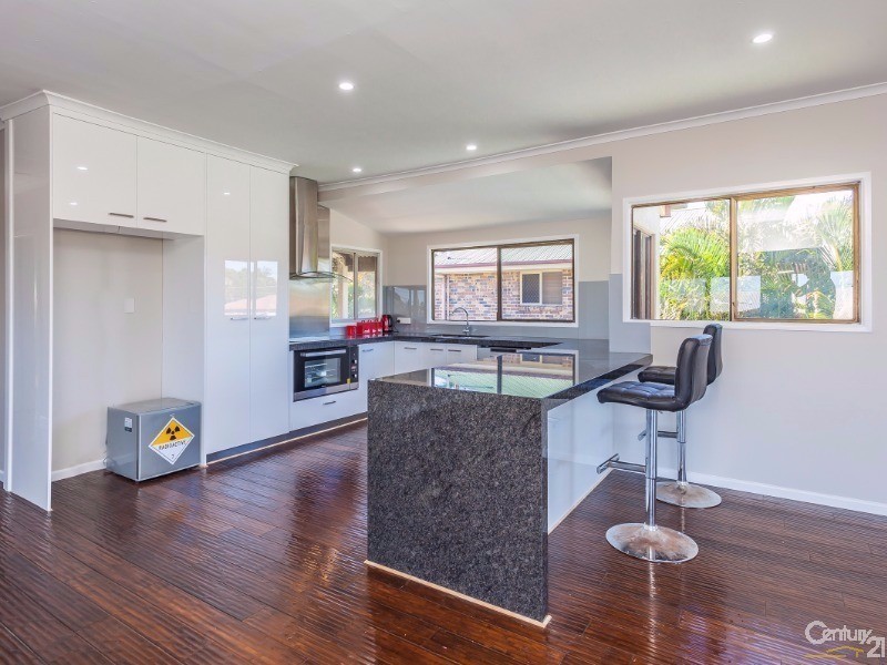 14 Joyce Street, Redcliffe QLD 4020