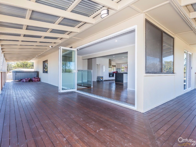 14 Joyce Street, Redcliffe QLD 4020