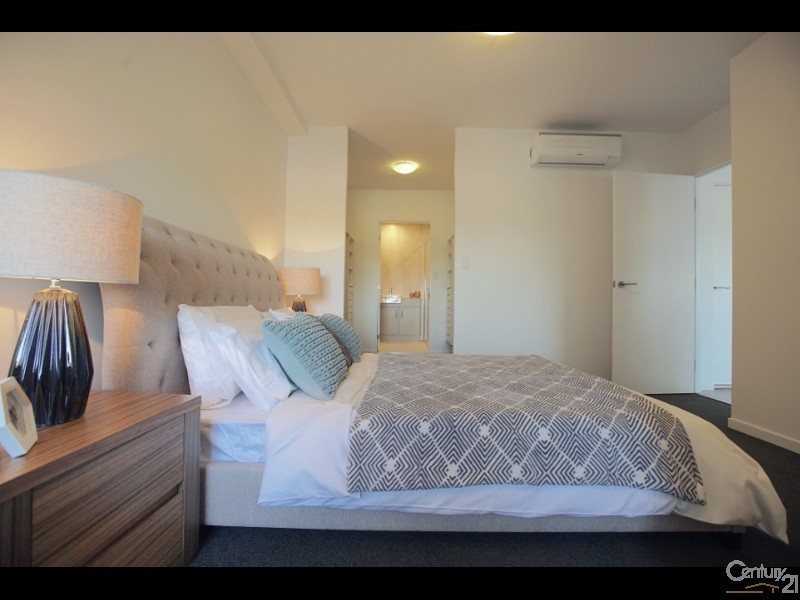 64-66 Tenby Street, Mount Gravatt QLD 4122