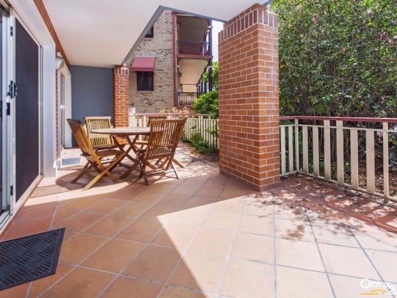8/251 Gregory Tce, Spring Hill QLD 4000