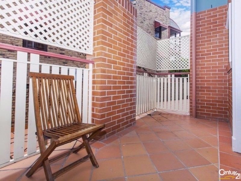 8/251 Gregory Tce, Spring Hill QLD 4000