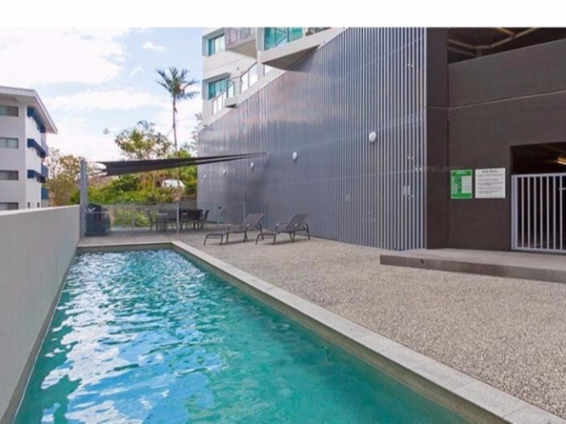 204/158 Victoria Park Road, Kelvin Grove QLD 4059