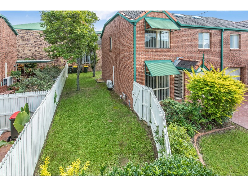 2/76  Clarendon Street, East Brisbane QLD 4169