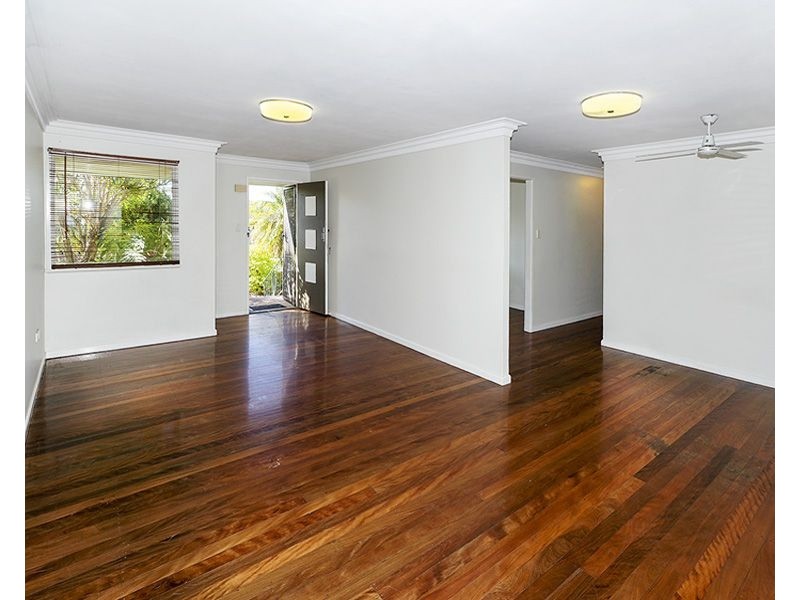 12 Rotary Crescent, Redcliffe QLD 4020