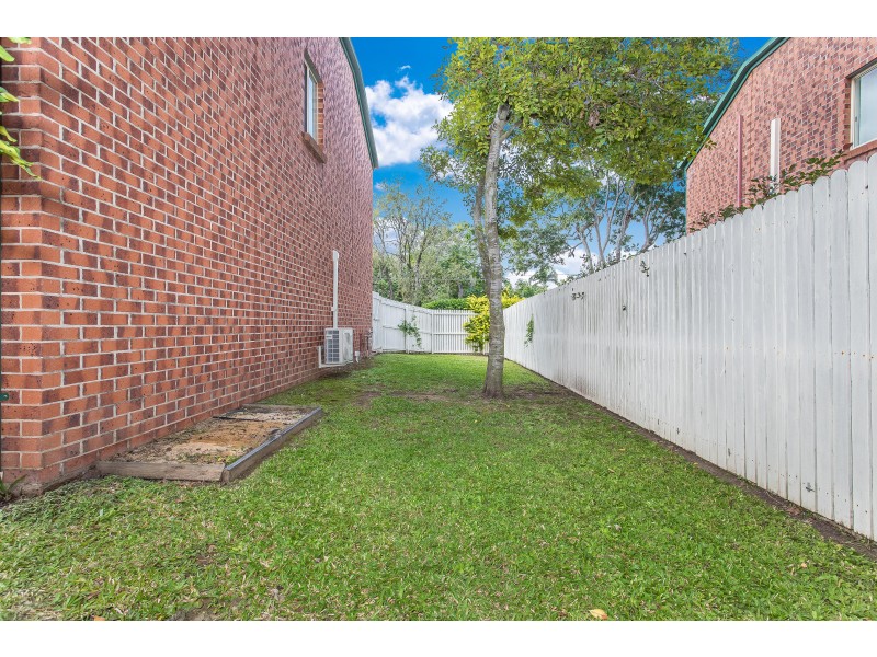 2/76  Clarendon Street, East Brisbane QLD 4169