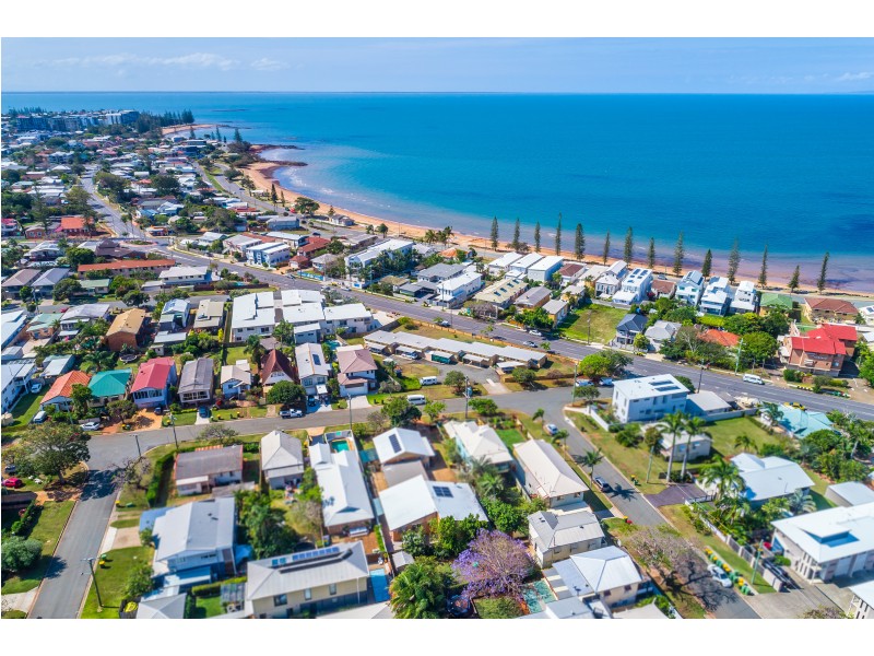 13  Margaret Street, Scarborough QLD 4020