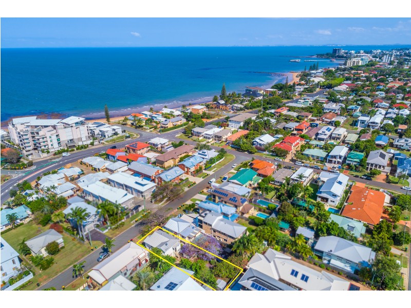 13  Margaret Street, Scarborough QLD 4020