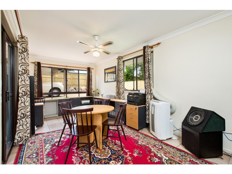 11 Buschman Close, Redbank Plains QLD 4301
