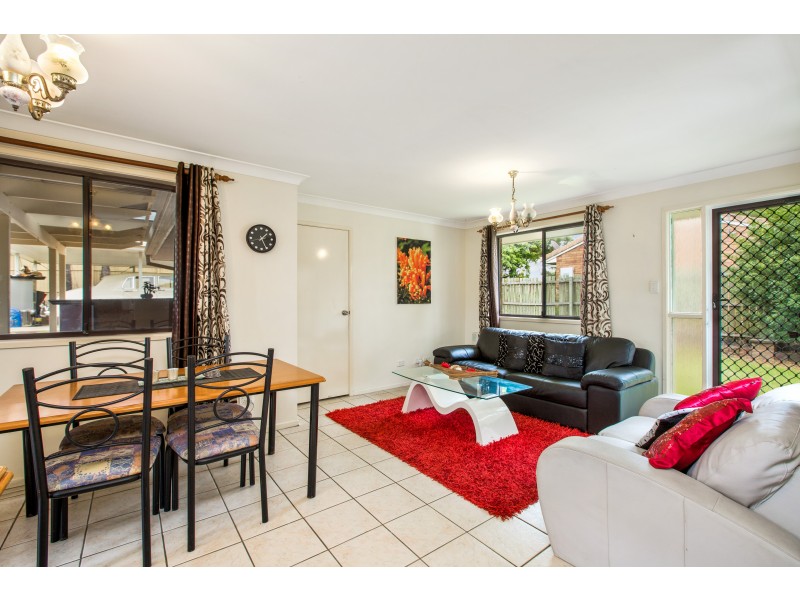 11 Buschman Close, Redbank Plains QLD 4301