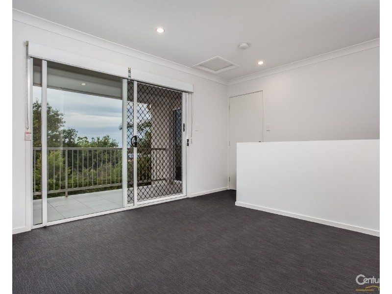 570  Oxley Avenue, Scarborough QLD 4020