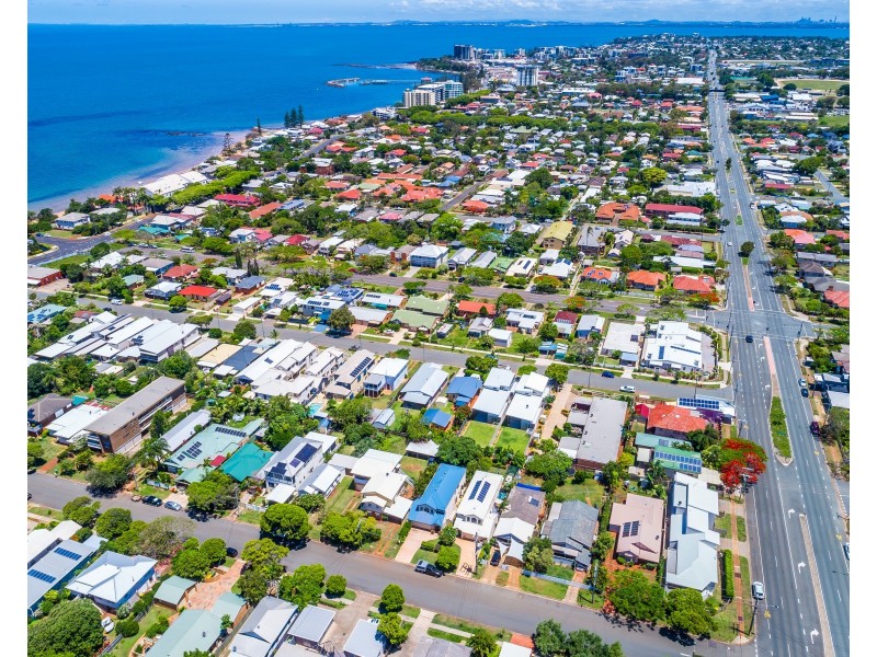 570  Oxley Avenue, Scarborough QLD 4020