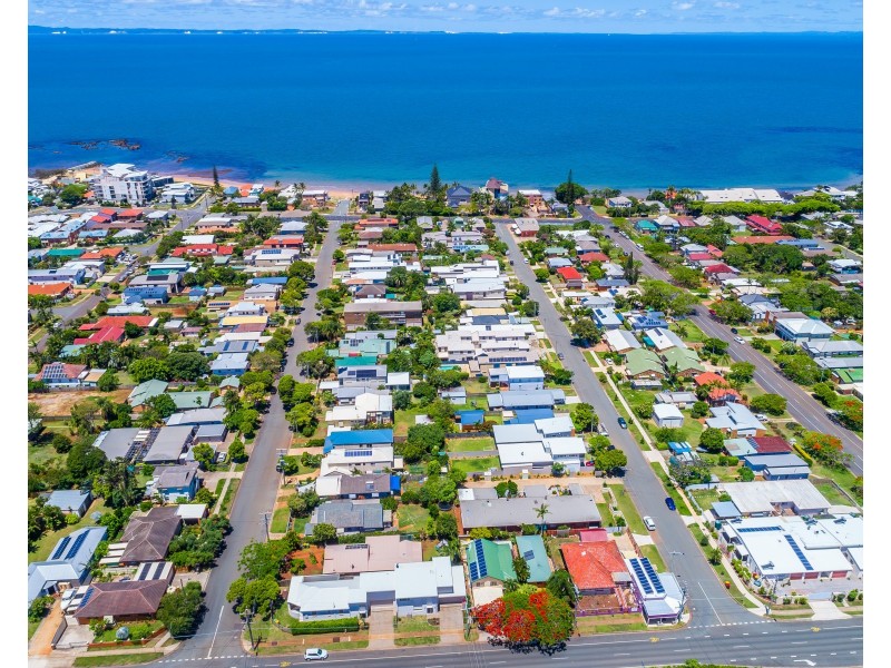 570  Oxley Avenue, Scarborough QLD 4020