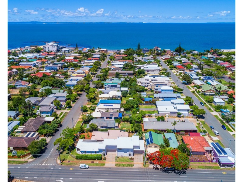 570  Oxley Avenue, Scarborough QLD 4020