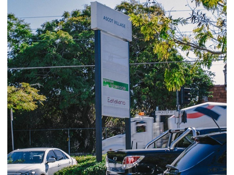 160 Racecourse Road, Hamilton QLD 4007