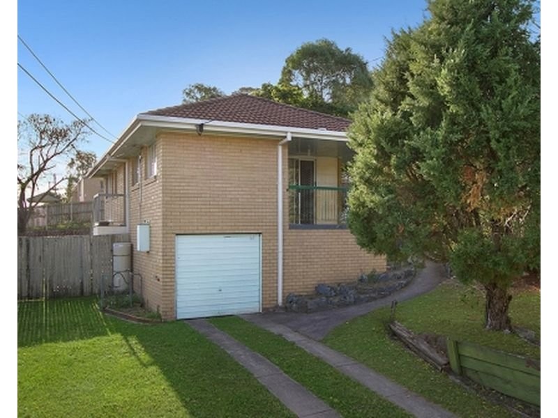 8 Laburnum Street, Woodridge QLD 4114