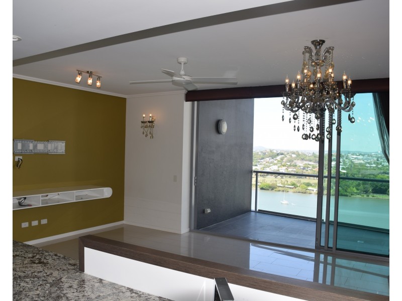 21810/8 Hercules, Hamilton QLD 4007