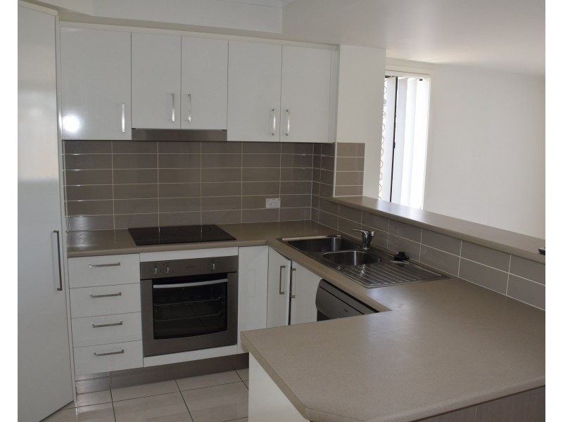 27/1-13  Chase Close, Underwood QLD 4119