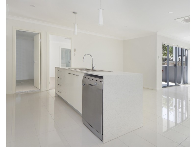 34  Hows Road, Nundah QLD 4012