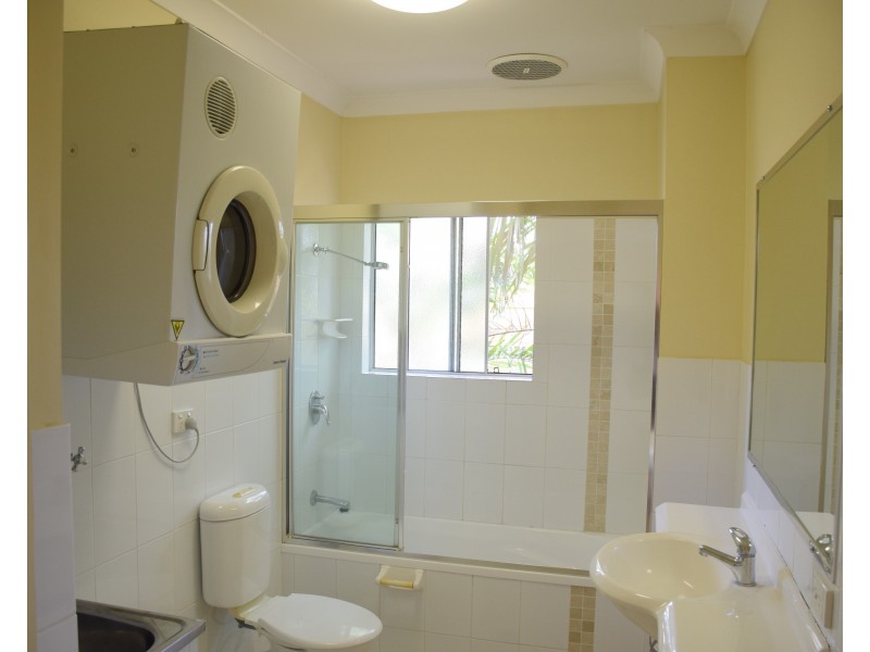 3/28 Balowrie Street, Hamilton QLD 4007