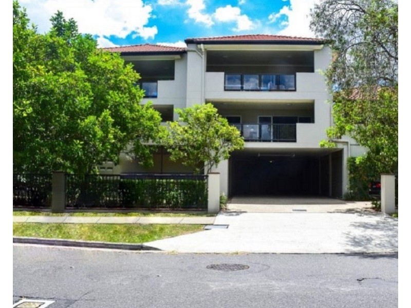 3/28 Balowrie Street, Hamilton QLD 4007