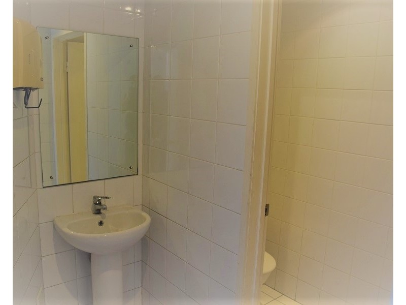 661 Logan Road, Greenslopes QLD 4120