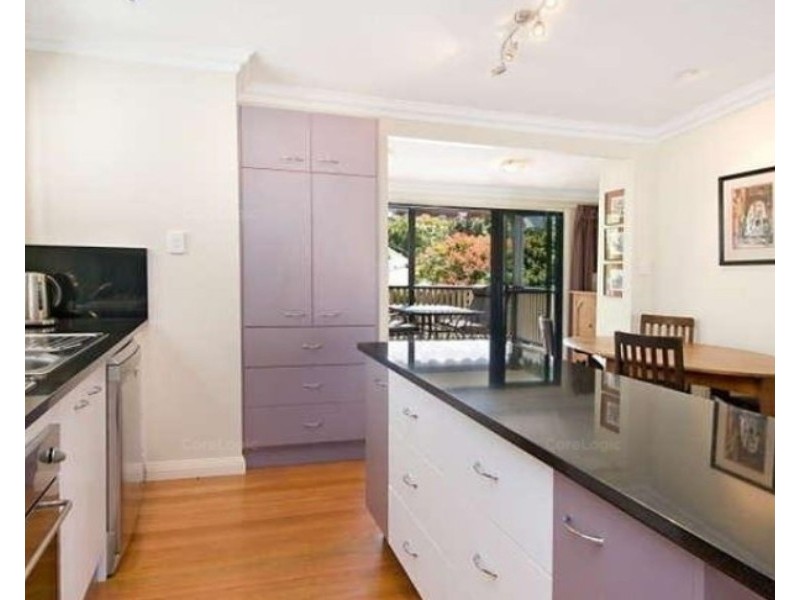 1  Bartley Street, Spring Hill QLD 4000