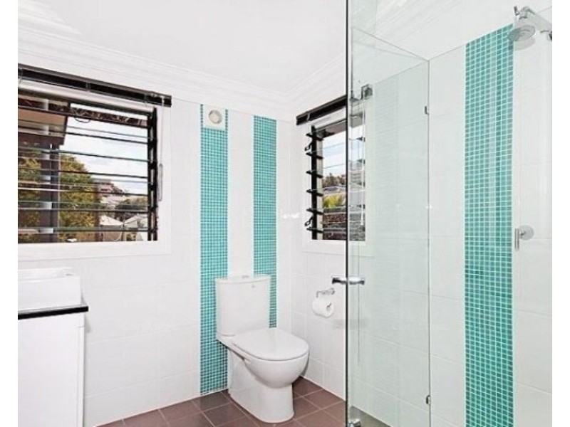 1  Bartley Street, Spring Hill QLD 4000