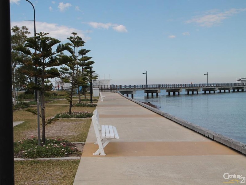 18 Alfred Street, Woody Point QLD 4019