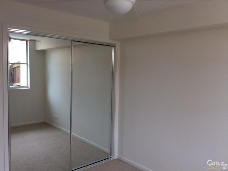 8/25  Cracknell Road, Annerley QLD 4103