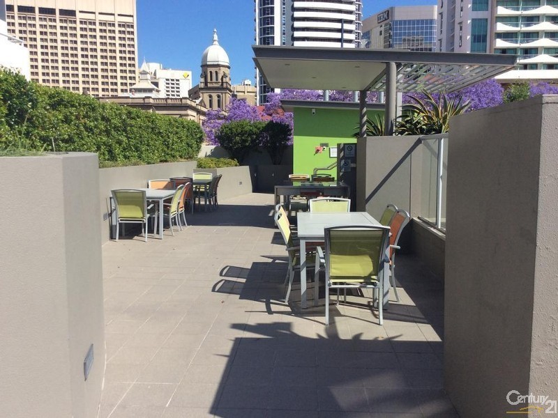 24/454 Upper Edward Street, Spring Hill QLD 4000