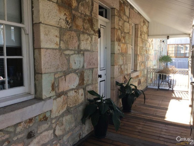 19 Gloucester Street, Spring Hill QLD 4000