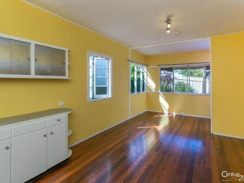 31 Thorn Street, Red Hill QLD 4059