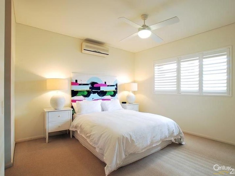 16 Hetherington Avenue, Bulimba QLD 4171