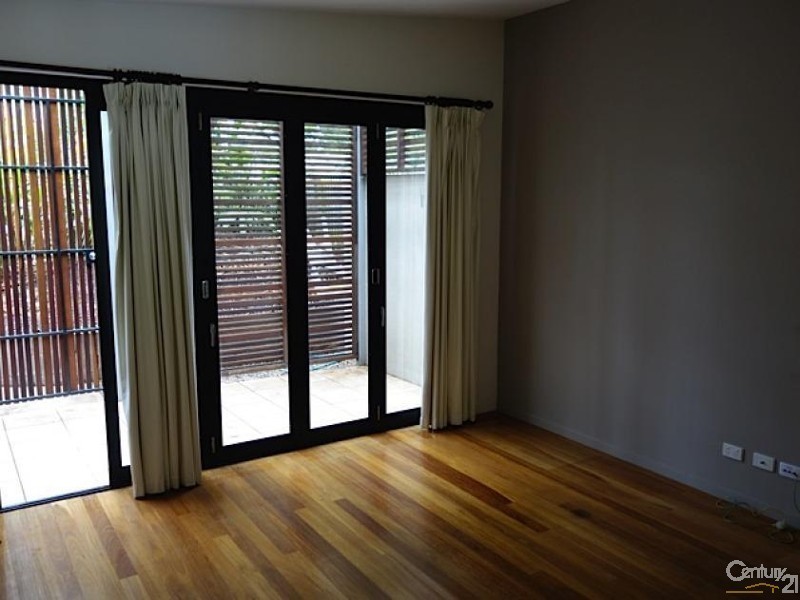 52 Dunsmore Street, Kelvin Grove QLD 4059