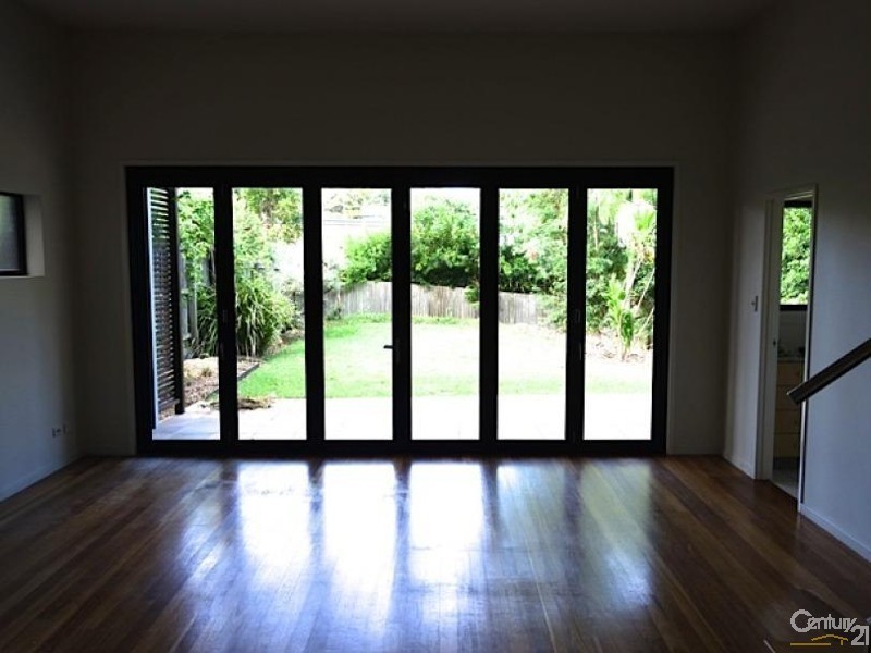 52 Dunsmore Street, Kelvin Grove QLD 4059