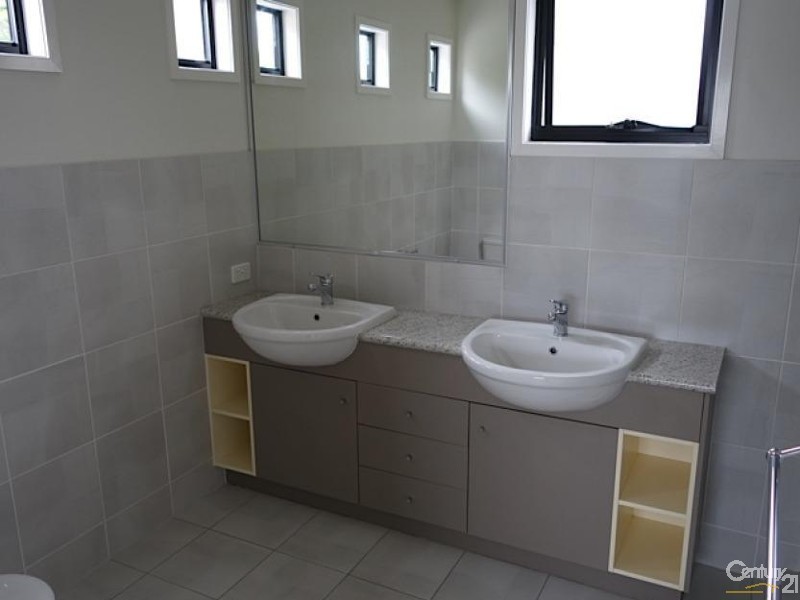 52 Dunsmore Street, Kelvin Grove QLD 4059