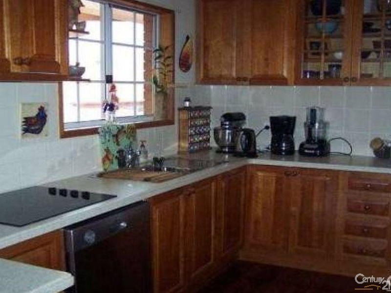 5 Arizonica Drive, Clontarf QLD 4019