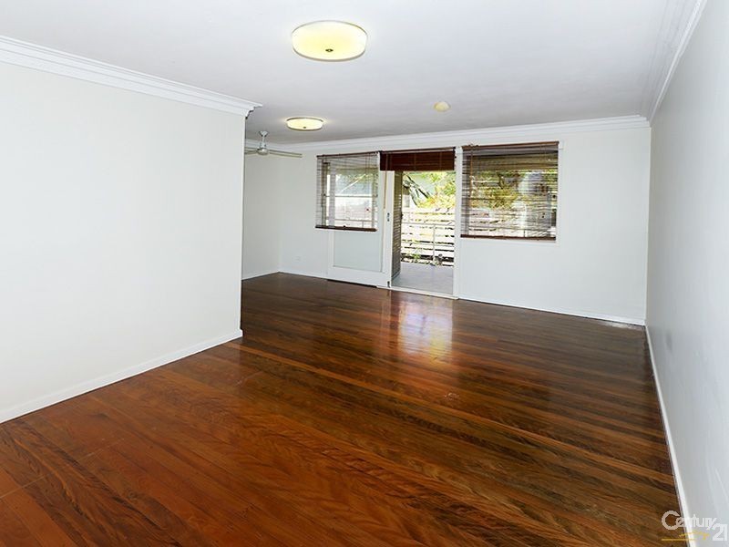 12 Rotary Crescent, Redcliffe QLD 4020