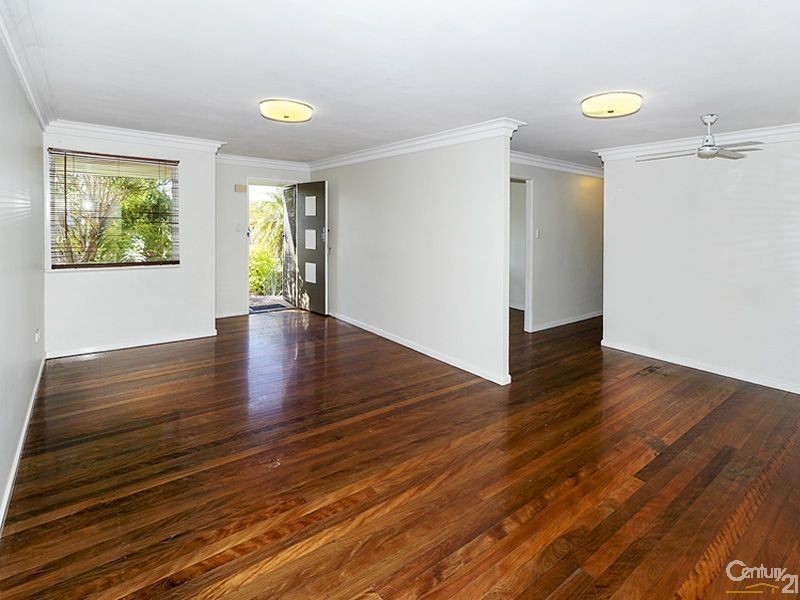 12 Rotary Crescent, Redcliffe QLD 4020