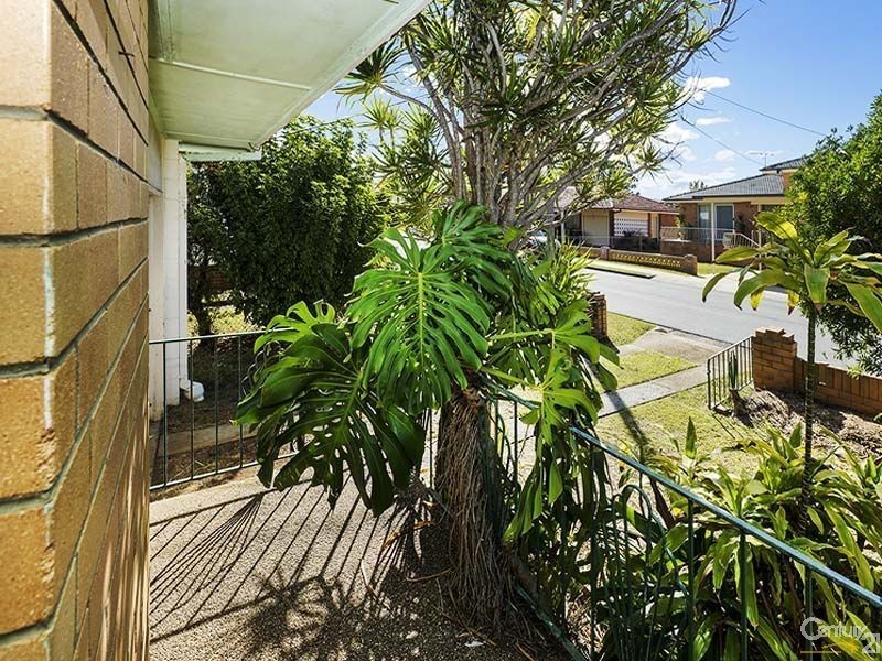 12 Rotary Crescent, Redcliffe QLD 4020