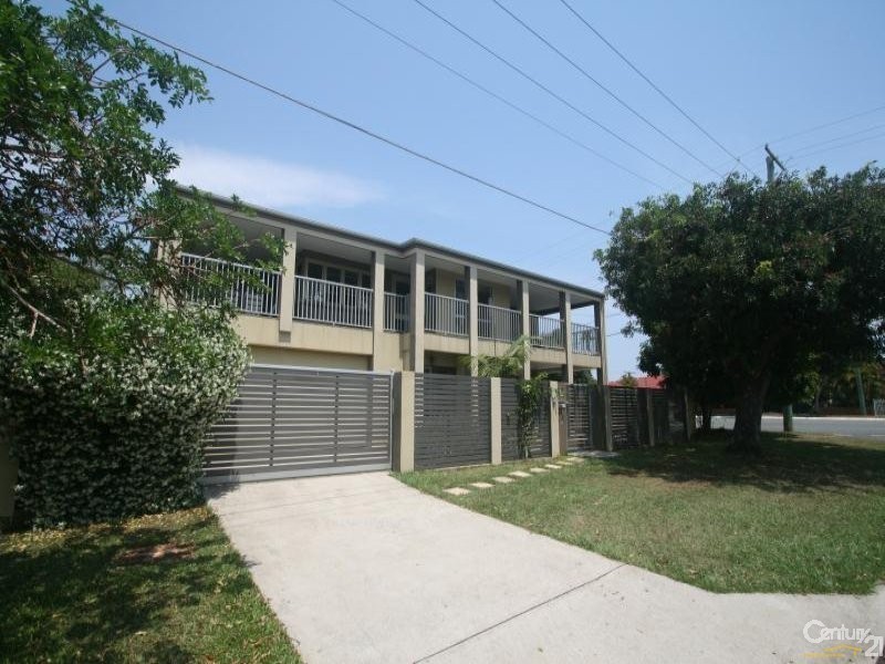43 James Street, Scarborough QLD 4020