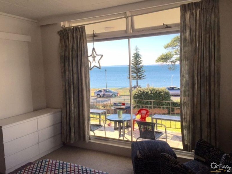 81A Flinders Parade, Scarborough QLD 4020