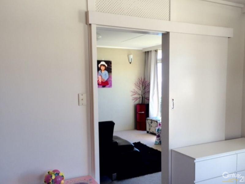 81A Flinders Parade, Scarborough QLD 4020