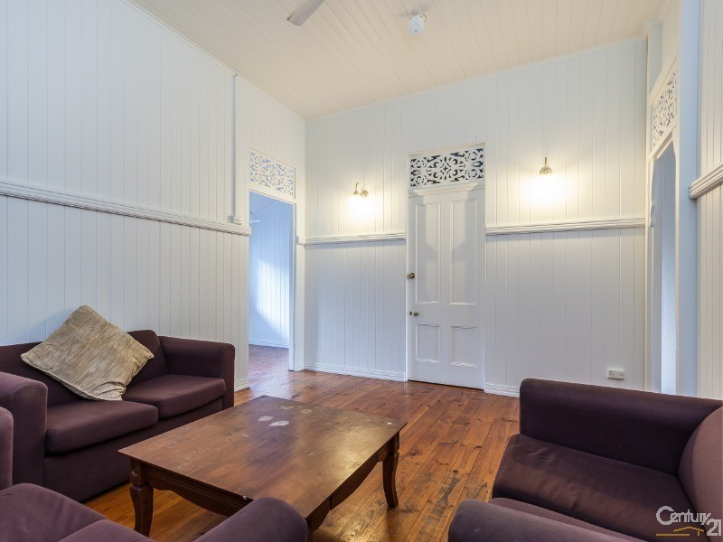 7 Swan Terrace, Windsor QLD 4030