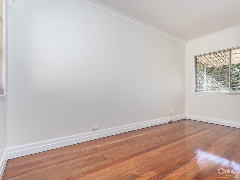 93 Toohey Road, Tarragindi QLD 4121