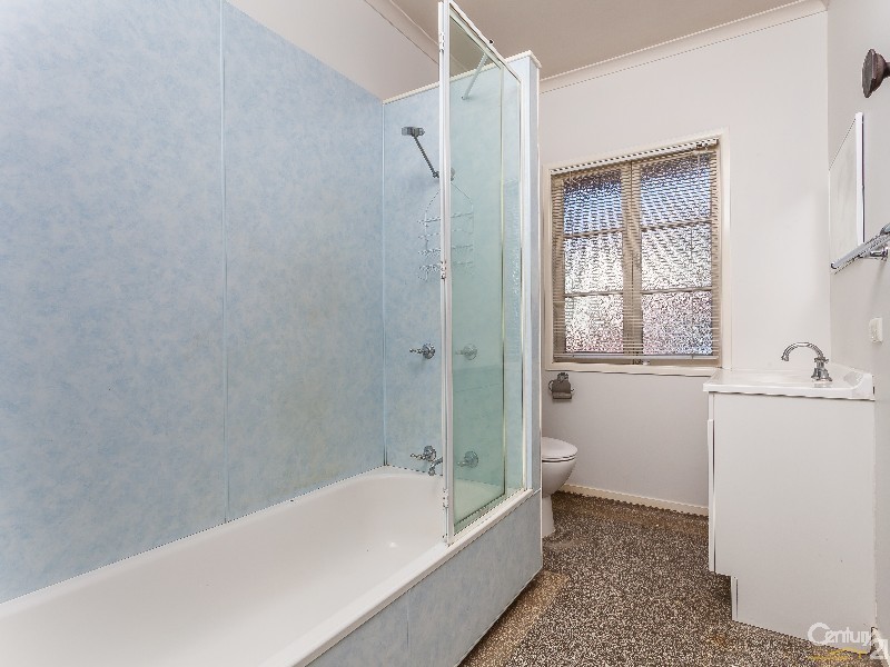 93 Toohey Road, Tarragindi QLD 4121