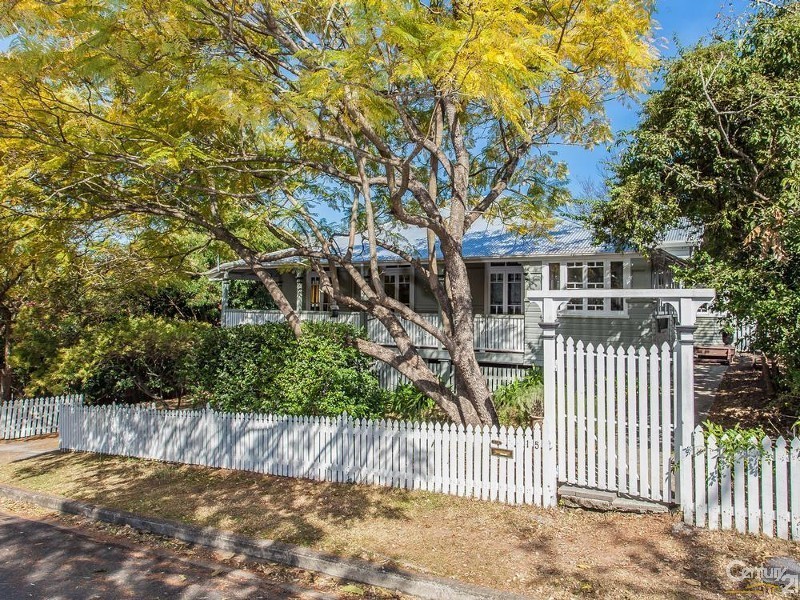 15 Coolibah Street, Bardon QLD 4065