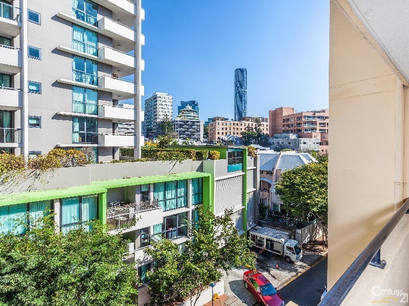 8/474 Upper Edward Street, Spring Hill QLD 4000