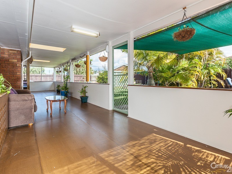 9 Hampshire Court, Kippa-ring QLD 4021