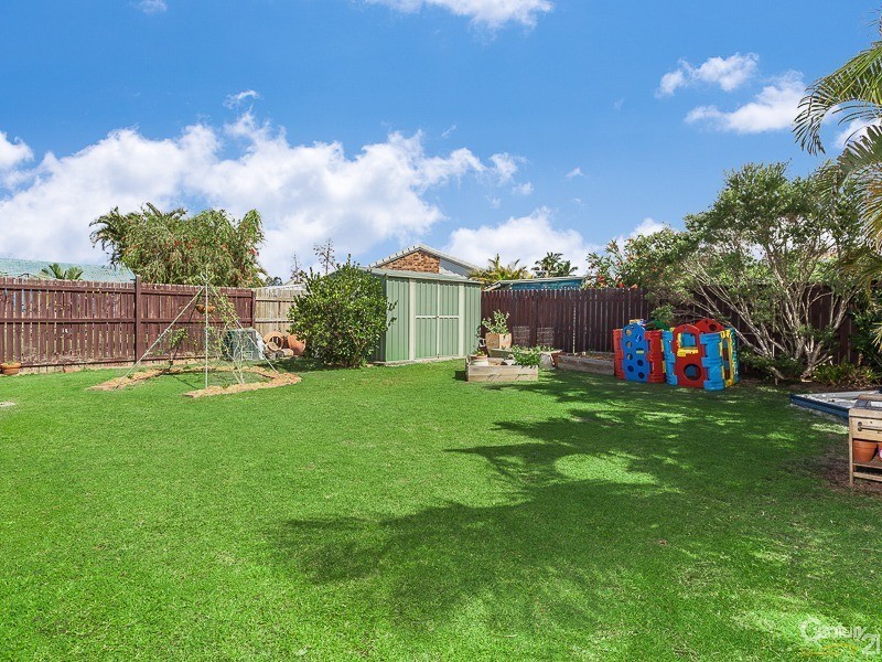 9 Hampshire Court, Kippa-ring QLD 4021